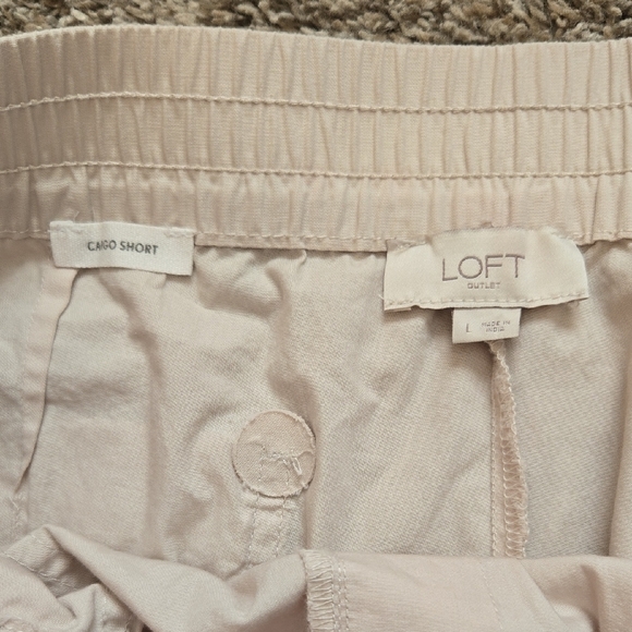 LOFT Beige Cargo Drawstring Shorts Womens Size Large - Picture 3 of 6